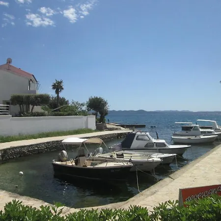 Lisica Apartman Petrčane