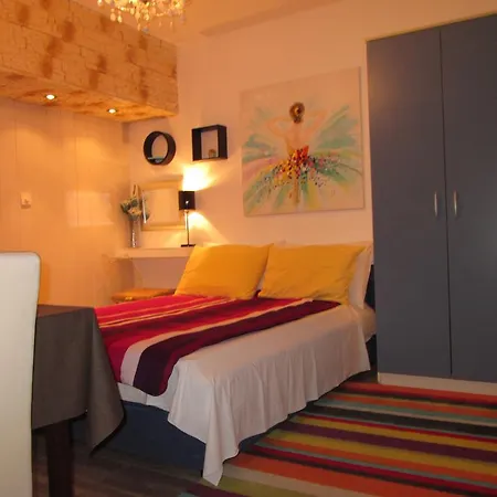 Apartment Lisica *