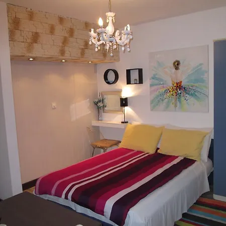 Lisica Apartment *