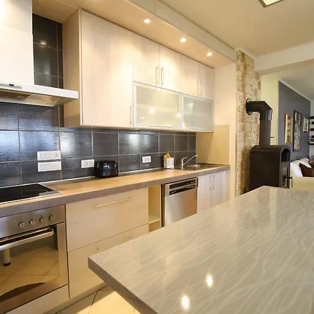 Apartment Lisica Petrcane