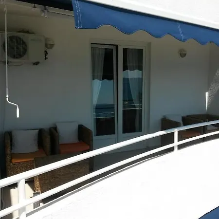 Apartment Lisica *